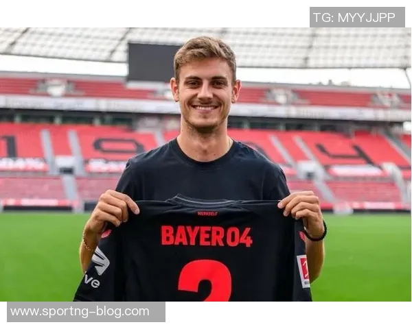 拜仁慕尼黑宣布斯坦尼西奇因右脚踝韧带受伤将暂时缺阵